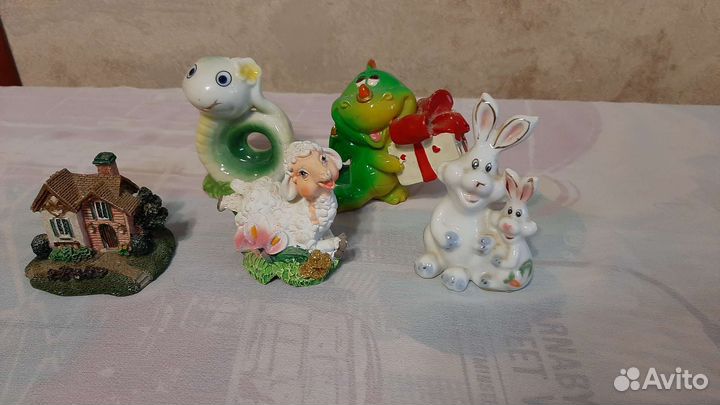 Фарфоровые статуэтки