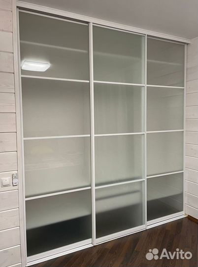 Шкаф с зеркалом Бакс