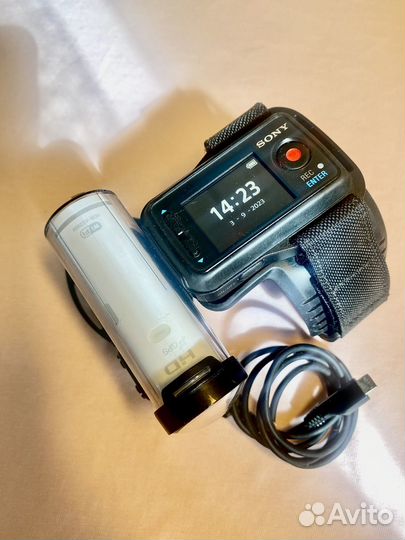 Продам Экшн-камера Sony ActionCam HDR-AS200V