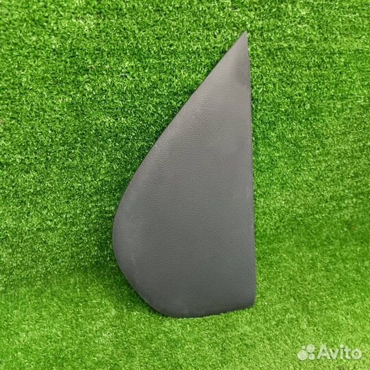 Накладка на торпедо (консоль) левая Volkswagen 6