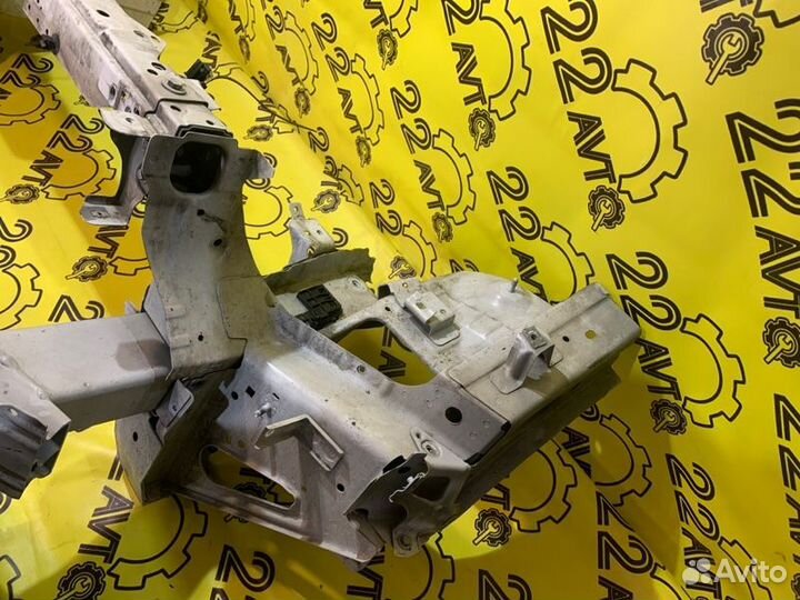 Рамка радиатора Chevrolet Cruze