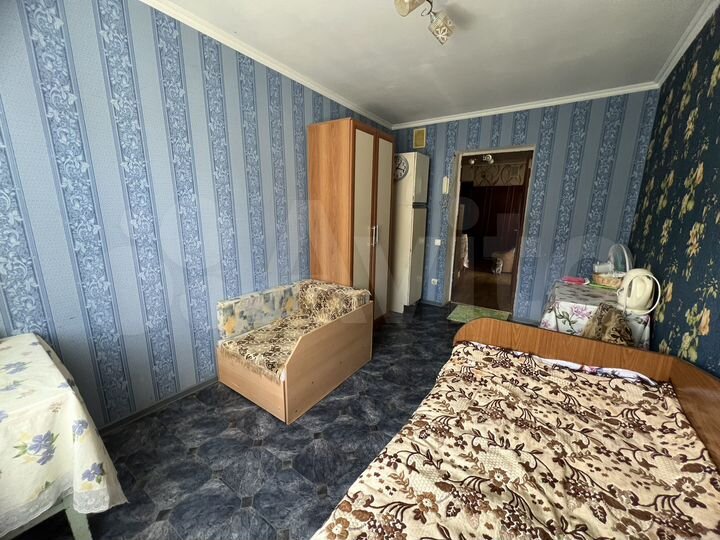 Комната 12 м² в 4-к., 5/5 эт.