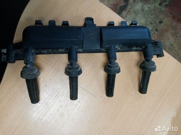 Катушка зажигания Peugeot 206