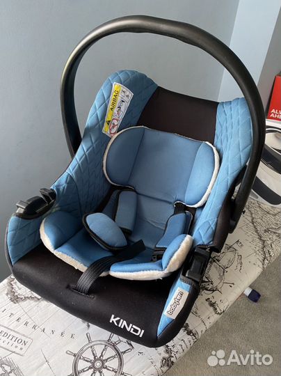 Детское автокресло (люлька) 0+