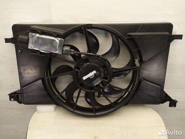 Вентилятор охлаждения Mazda 3 (BK) с блоком управл