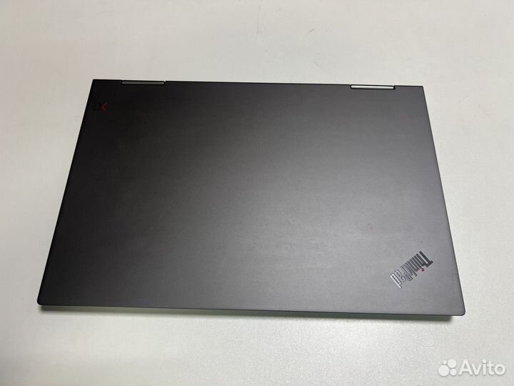Lenovo ThinkPad X1 Yoga Gen 4