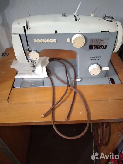 Швейная машина Veritas