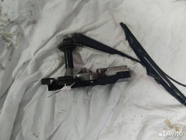 Моторчик стеклоочистителя задний Ford Focus 2