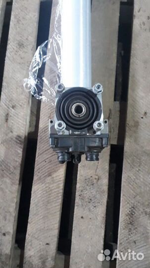 Кран тормозной главный Mercedes Benz