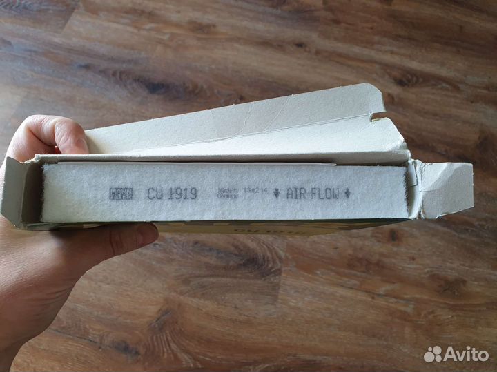 Салонный фильтр на Subaru CU 1919
