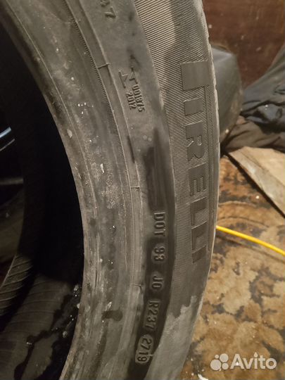 Pirelli ASW2 215/55 R17 19M