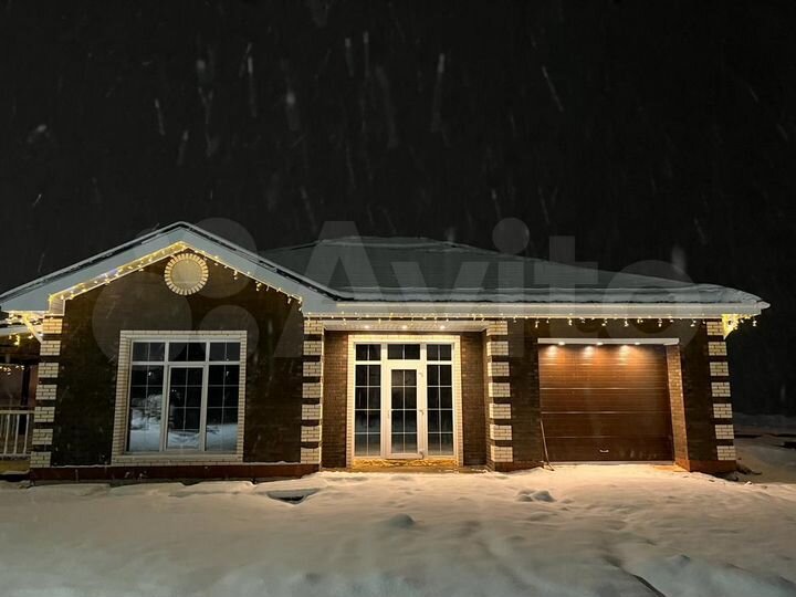 Коттедж 169 м² на участке 7,8 сот.