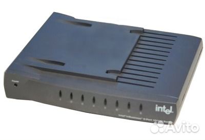 Intel InBusiness 8-Port 10/100 Switch