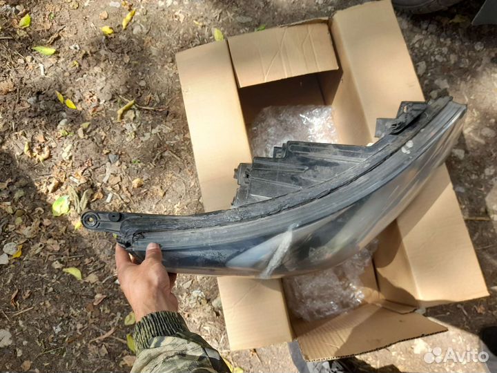 Hyundai solaris фара