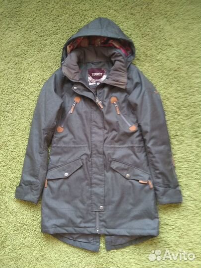 Очень качественный женский лыжный костюм