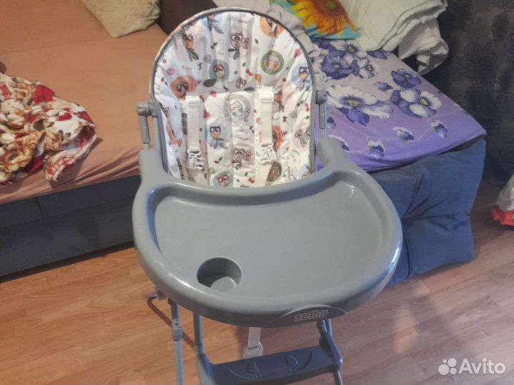 Детский стульчик для кормления