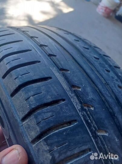 Kumho 846 215/50 R17 60E