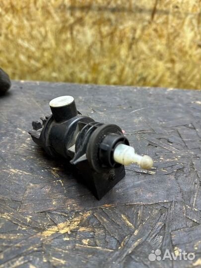 Корректор фар Renault Duster 1.6 H4M430 2010-2019