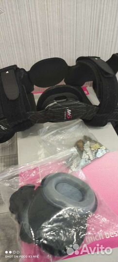 Продам ортез коленный правый medi m4s