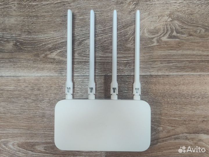 Роутер MI router 4C