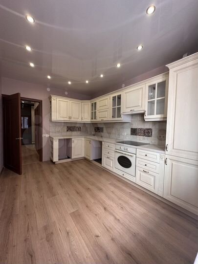 2-к. квартира, 58,1 м², 4/9 эт.