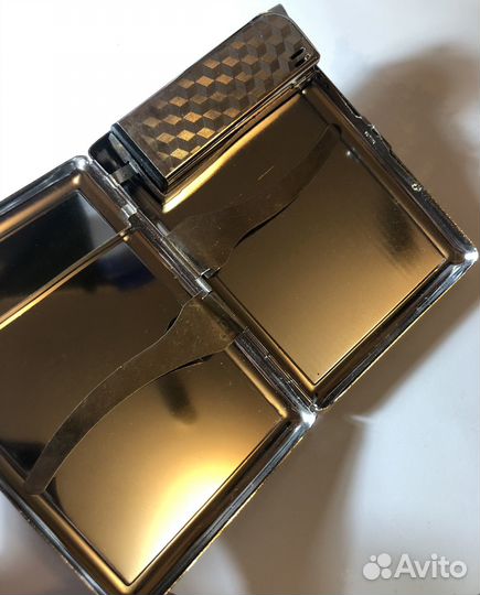 Портсигар с зажигалкой ретро