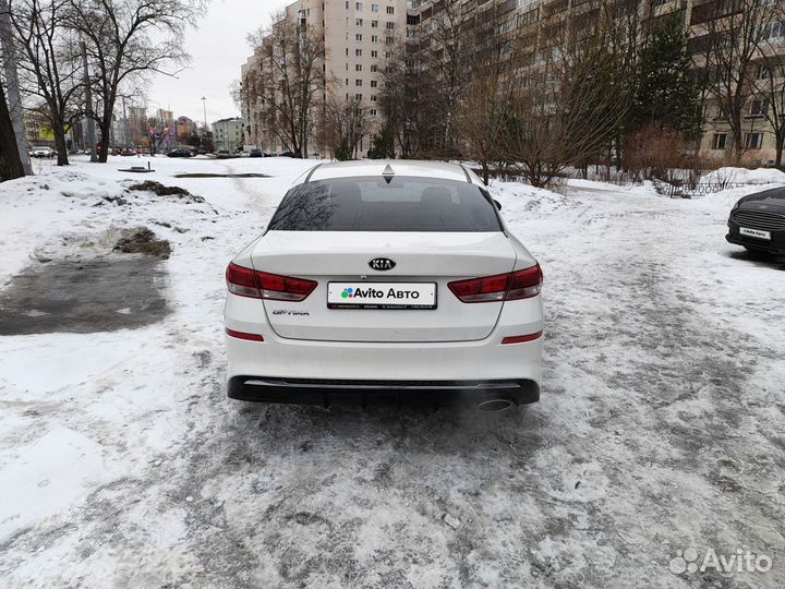 Kia Optima 2.0 МТ, 2019, 174 000 км