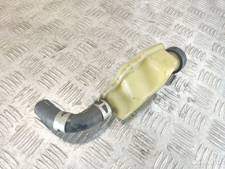 Бачок гидроусилителя Mazda 3 BK бк