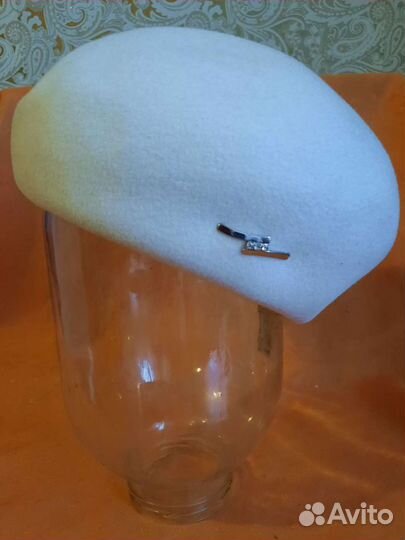 Берет женский новый