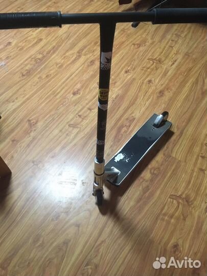 Трюковой самокат North tomahawk