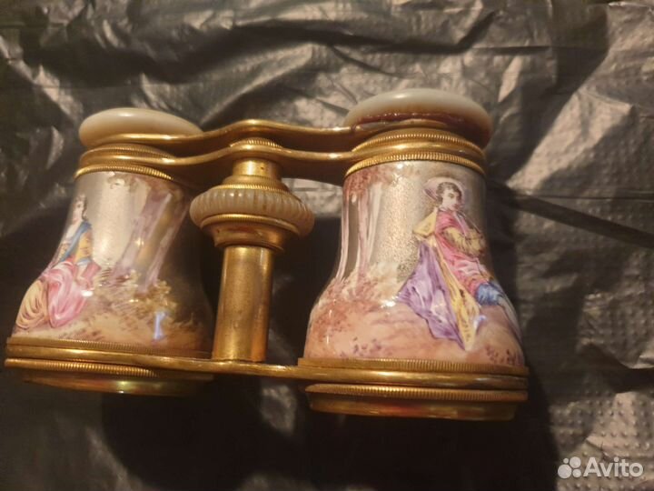 Театральный бинокль старинный