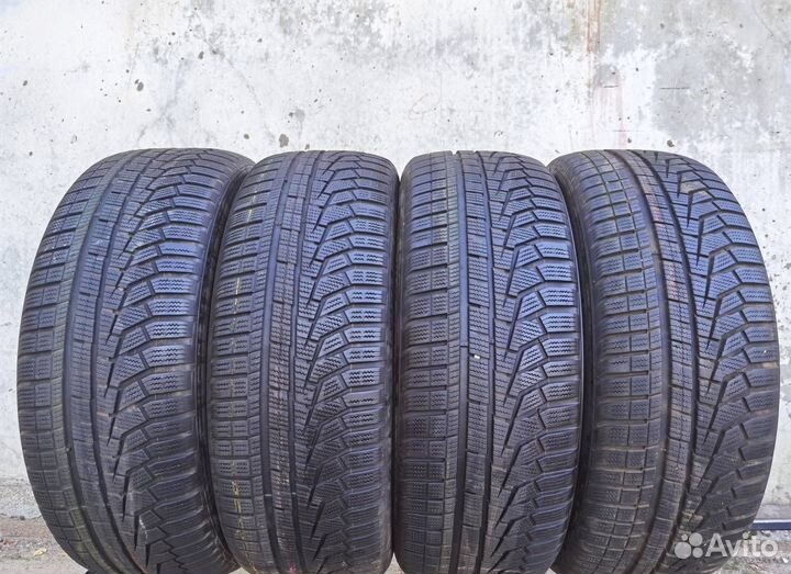 Hankook Winter I'Cept Evo2 W320C 235/55 R19 105V