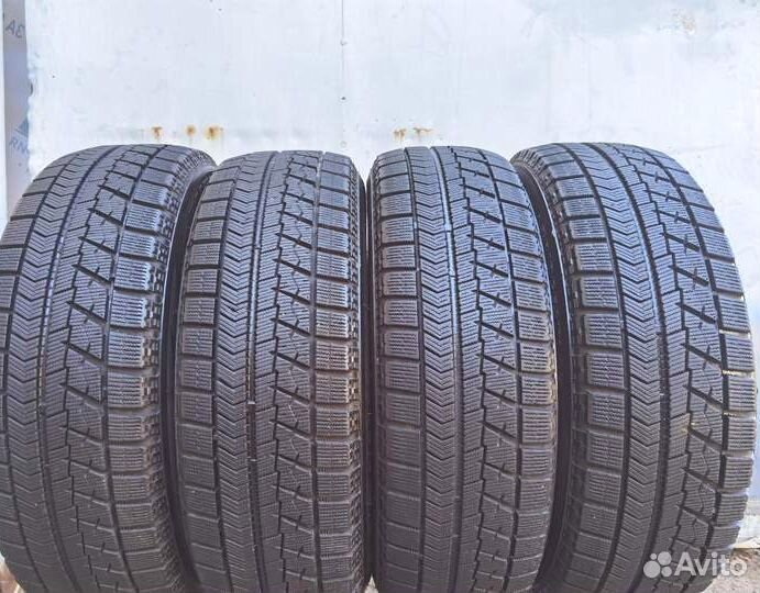 Bridgestone Blizzak VRX 195/65 R15 98Q