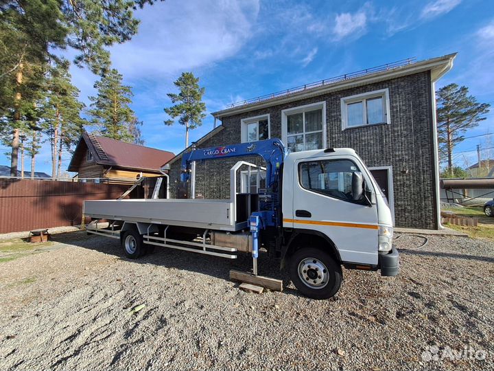 Mitsubishi Fuso Canter с КМУ, 2013