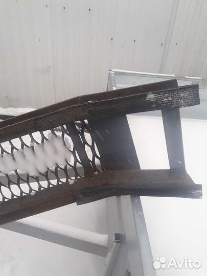 Трап-сходни для заезда