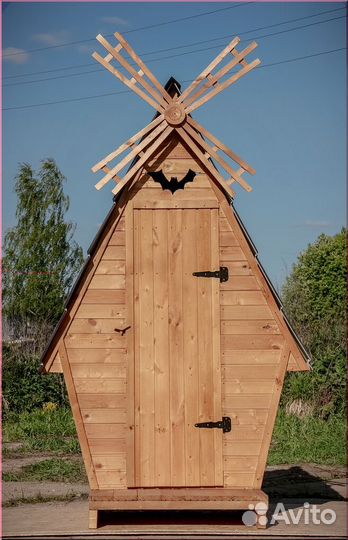 Уличный туалет деревянный GAR202