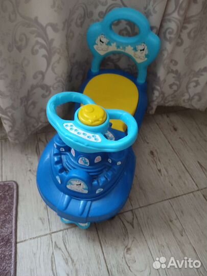 Детская машинка каталка