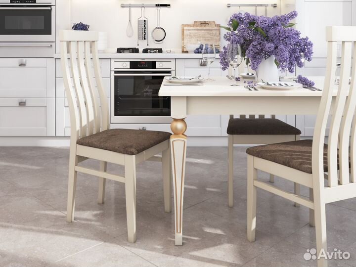 Современный стол из массива