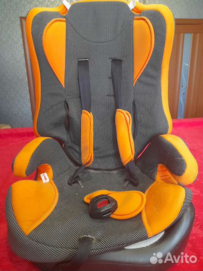 Детское автокресло