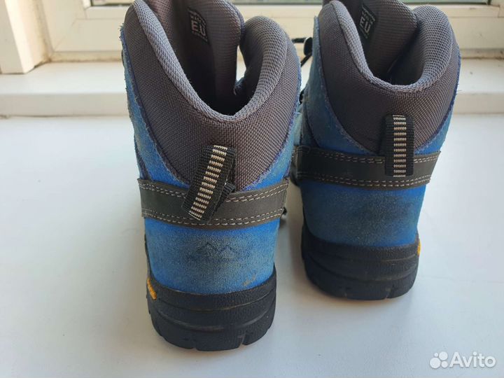 Треккинговые ботинки детские, 35 р