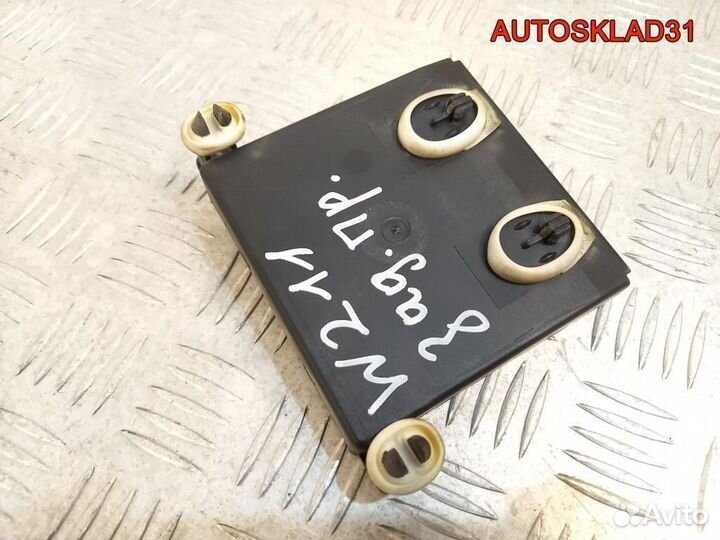 Блок комфорта Мерседес Бенц В211 A2118201626