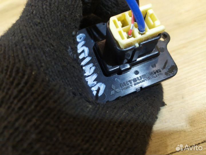 Резистор отопителя Mitsubishi Outlander Xl CW 3.0