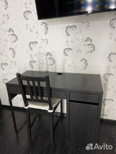 Компьютерный стол и стул