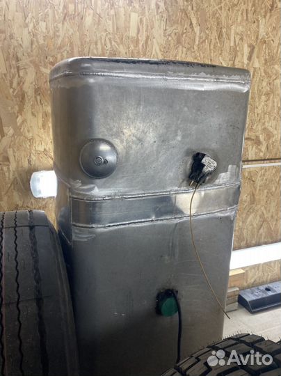 Топливный бак алюминиевый бу