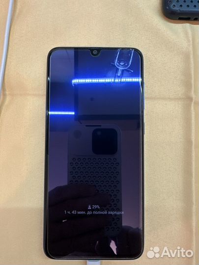 Samsung Galaxy A70, 6/128 ГБ