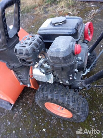 Снегоуборщик бензиновый самоходный бу