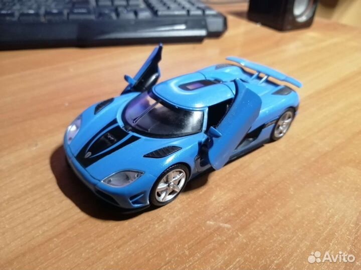 Модели автомобилей 1/32