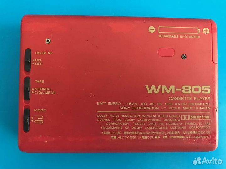 Кассетный плеер sony WM-805 красный