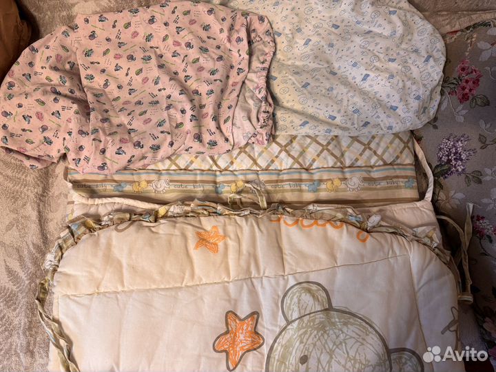 Бортики, простыни на резинке для детской кроватки
