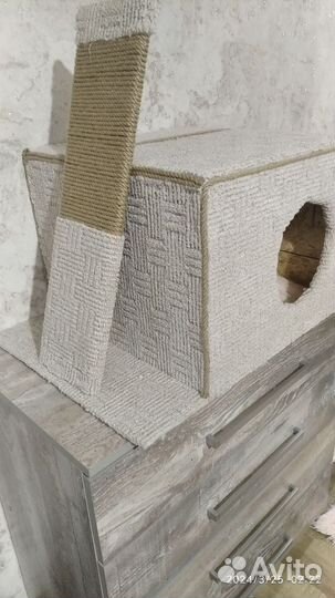 Домик для кота с когтеточкой